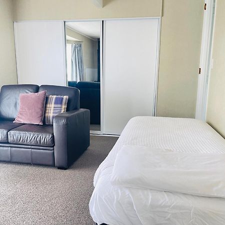 Cozy 1Br Stay In Taupo Central 外观 照片